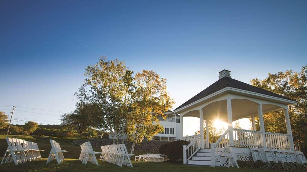 The Lucerne Inn Dedham Instalações foto